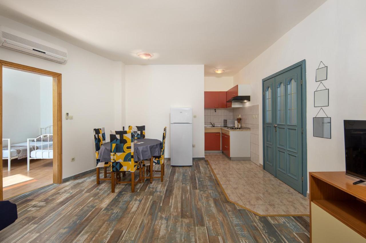 Apartment Sandra Supetarska Draga Extérieur photo