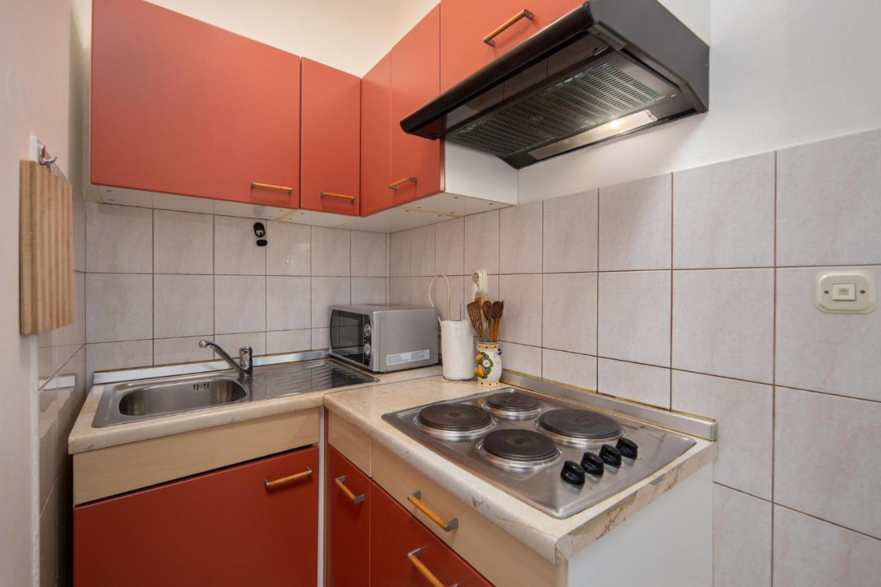 Apartment Sandra Supetarska Draga Extérieur photo