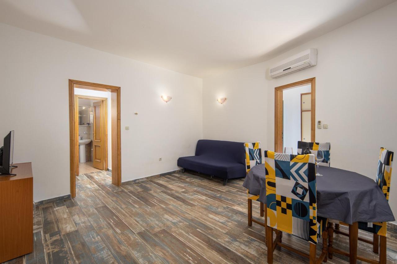 Apartment Sandra Supetarska Draga Extérieur photo